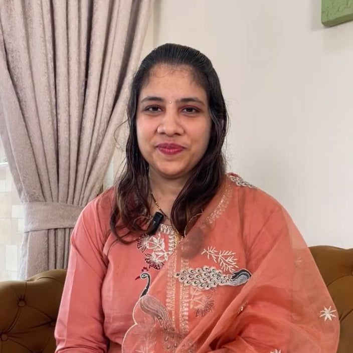 Dr. Reena, D'Moksha curtain customer at Omkar Raga, Chembur